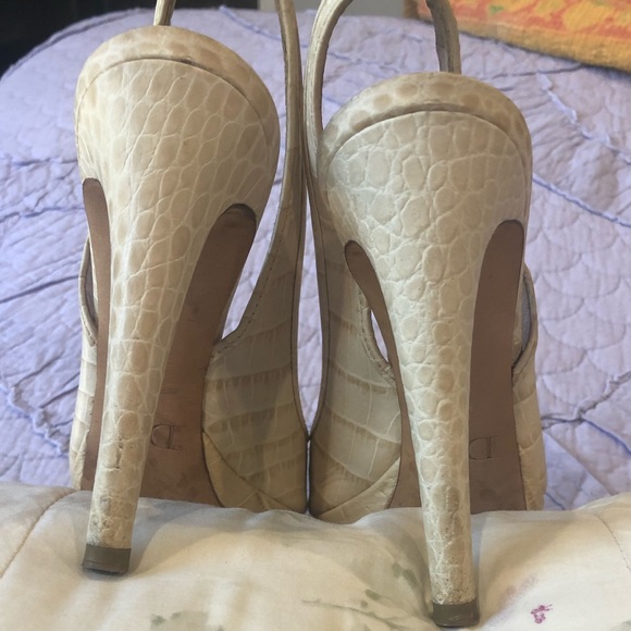 💗DIOR💗CREAM CROC EMBOSSED LEATHER SLINGBACK 37.5 - Picture 14 of 16